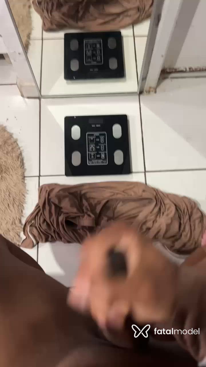 Acompanhante travesti morena (o) de olhos cinza - Ambra Acompanhante travesti morena (o) de olhos cinza - Ambra