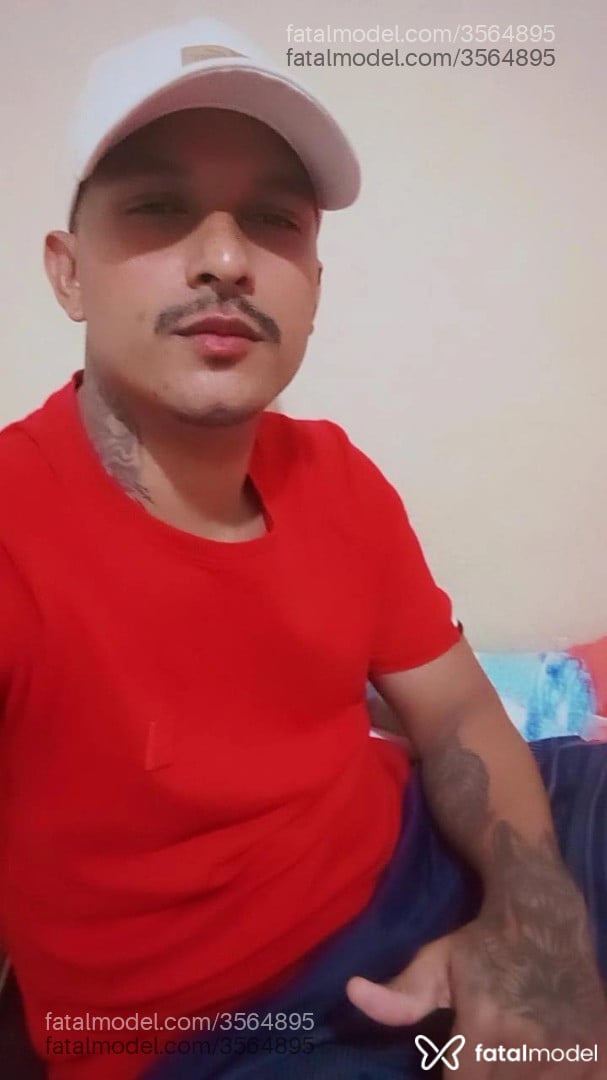 Acompanhante homem morena (o) de olhos pretos - Kauê Sousa