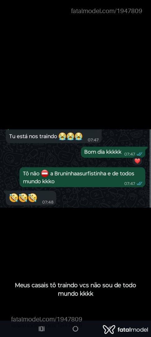 Acompanhante mulher com cabelo castanho de olhos castanhos - Bruninhaasurfis