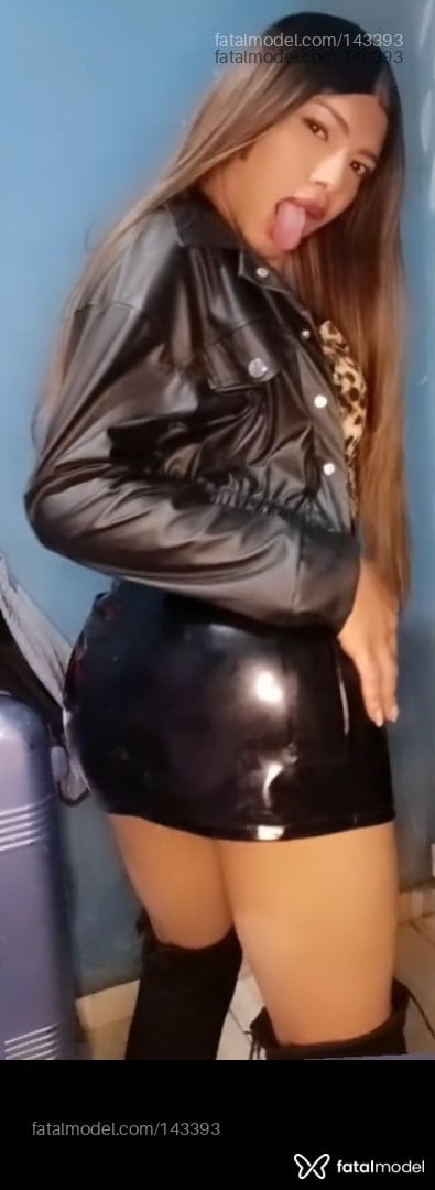 Acompanhante travesti morena (o) de olhos castanhos - Giovanna Palzuda