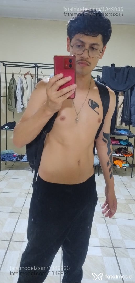 Acompanhante homem morena (o) de olhos pretos - Arthur Houken