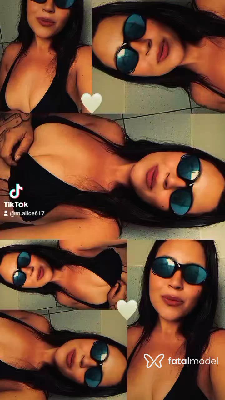 Acompanhante mulher com cabelo castanho de olhos castanhos - Maaah Acompanhante mulher com cabelo castanho de olhos castanhos - Maaah