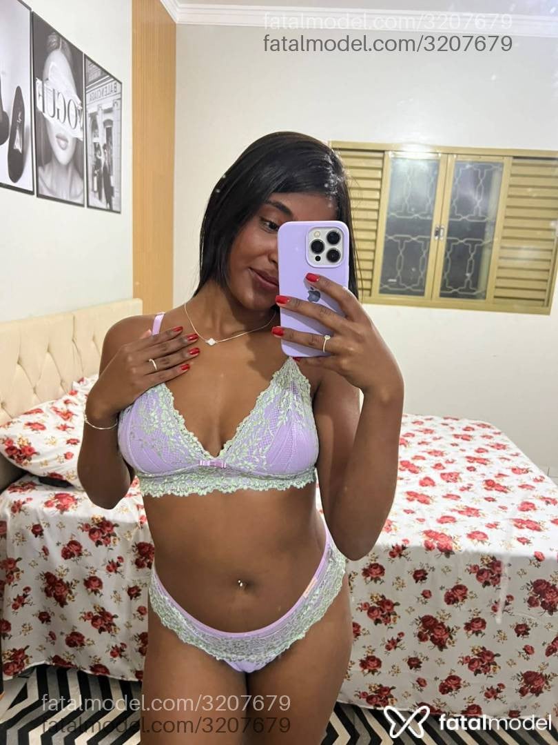 Acompanhante mulher morena (o) de olhos pretos em Jataí Acompanhante mulher morena (o) de olhos pretos em Jataí - Jéssica Campos