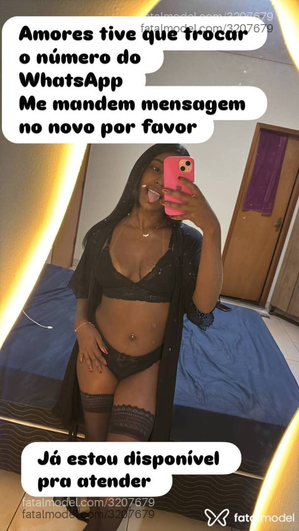 Acompanhante mulher morena (o) de olhos pretos - Jéssica Campos