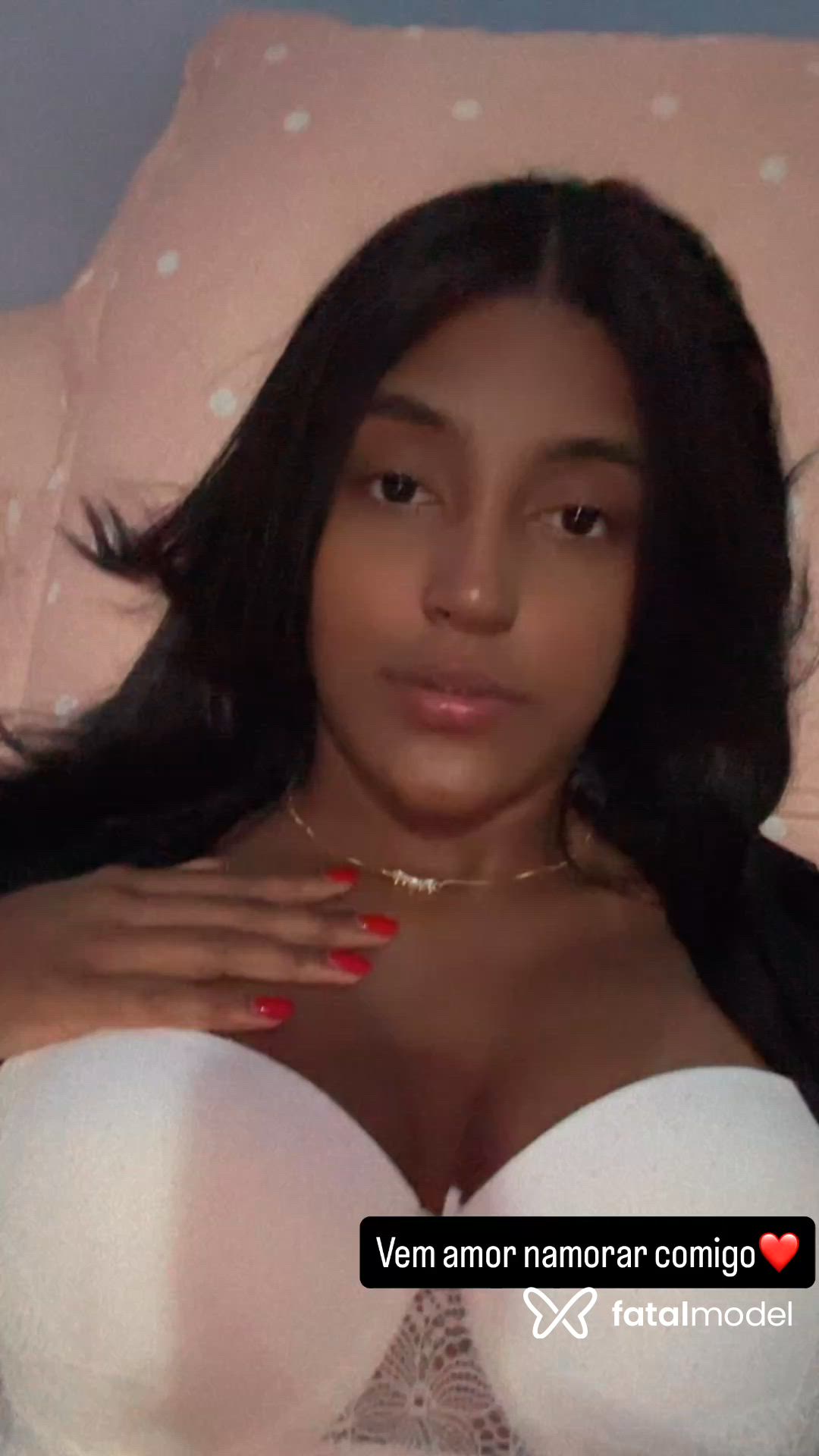 Acompanhante mulher morena (o) de olhos pretos - Jéssica Campos Acompanhante mulher morena (o) de olhos pretos - Jéssica Campos