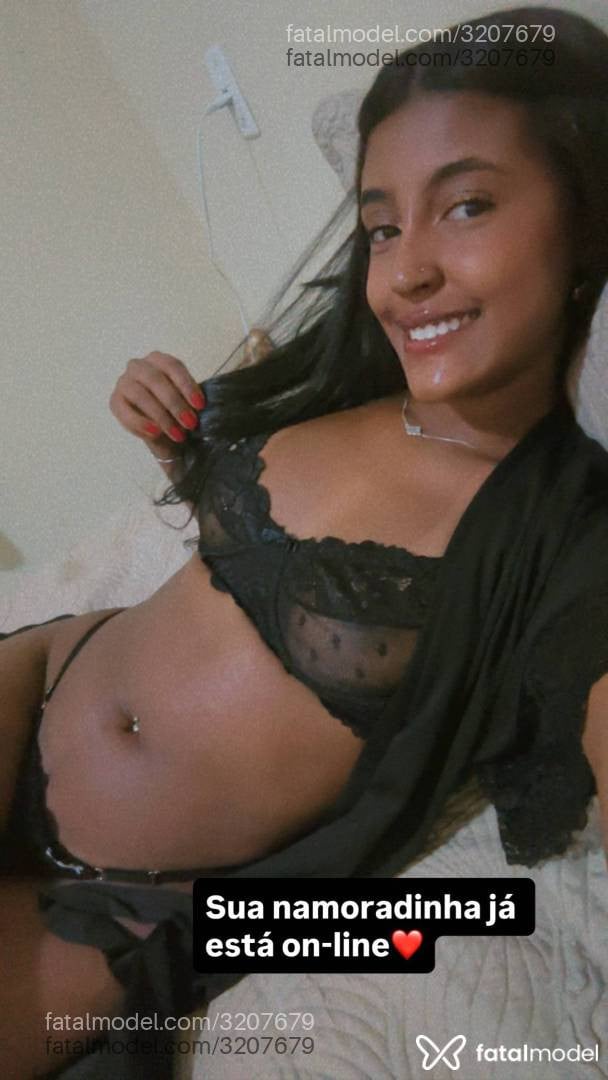 Acompanhante mulher morena (o) de olhos pretos - Jéssica Campos