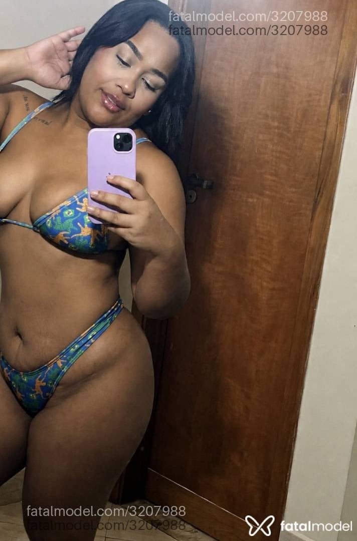 Acompanhante mulher morena (o) de olhos castanhos em Pouso Alegre - Lais Albuquerque
