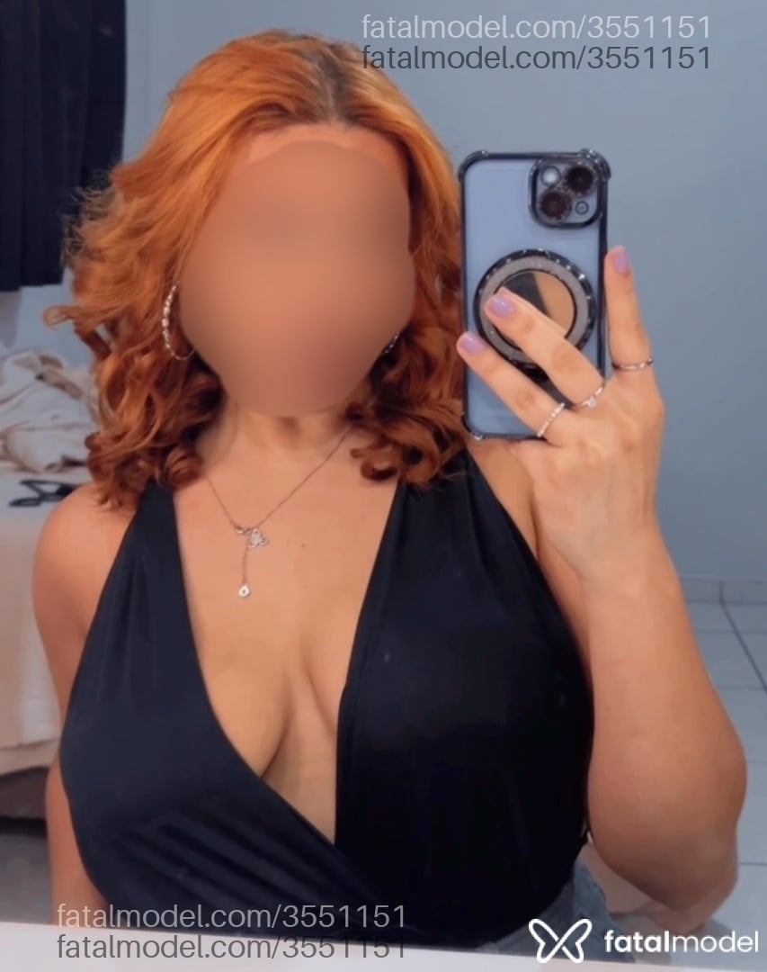 Acompanhante mulher ruiva (o) de olhos castanhos - Tamiris Santos