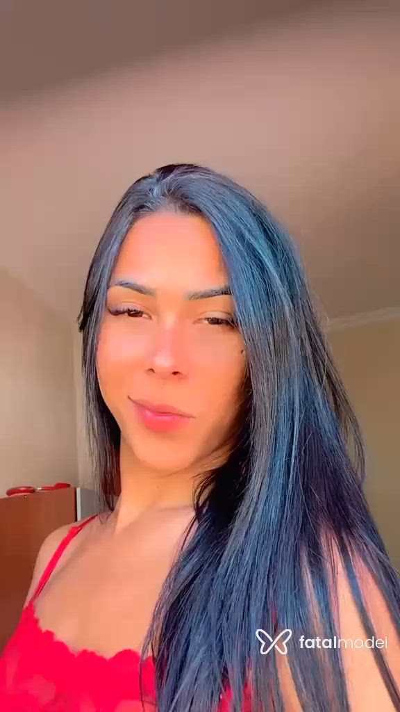 Acompanhante travesti morena (o) de olhos castanhos - Lavínia Lins