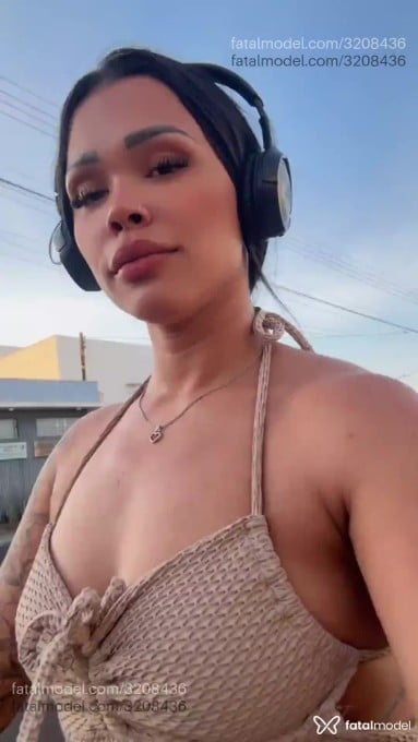 Acompanhante mulher morena (o) de olhos castanhos em Frutal - Eduarda