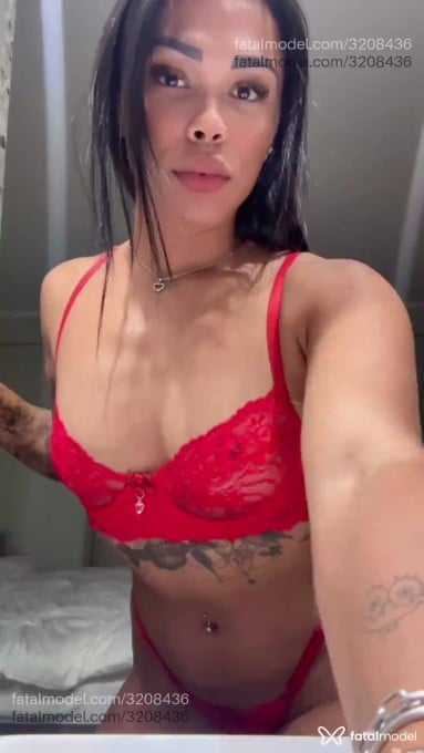 Acompanhante mulher morena (o) de olhos castanhos em Frutal - Eduarda