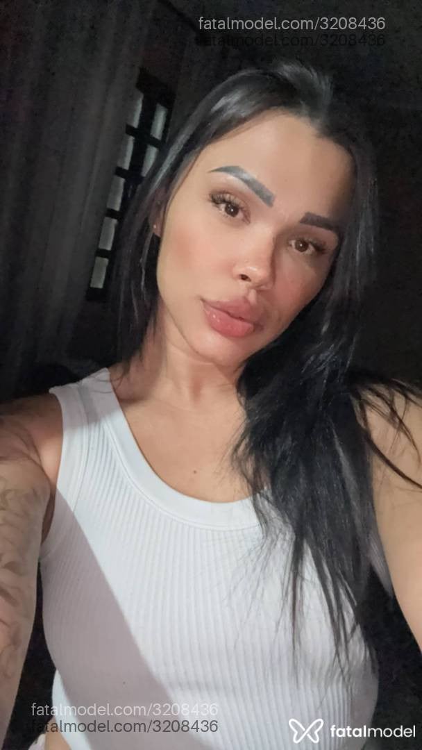 Acompanhante mulher morena (o) de olhos castanhos em Barretos - Eduarda