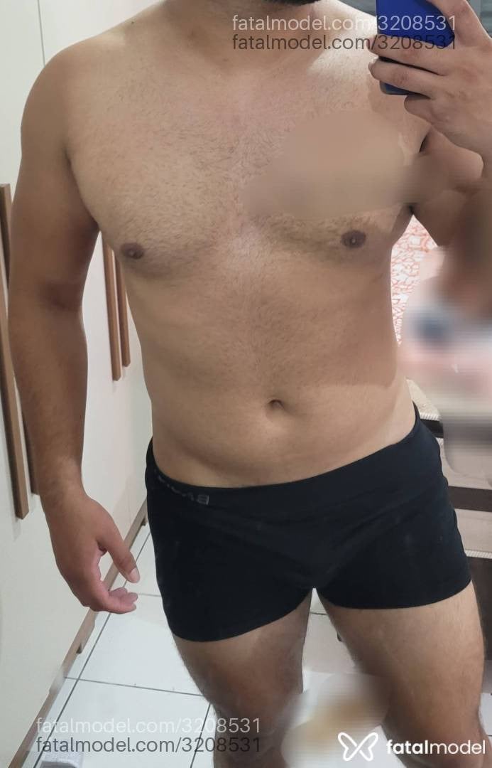 Acompanhante homem morena (o) de olhos pretos em Corumbá Acompanhante homem morena (o) de olhos pretos em Corumbá - Victor