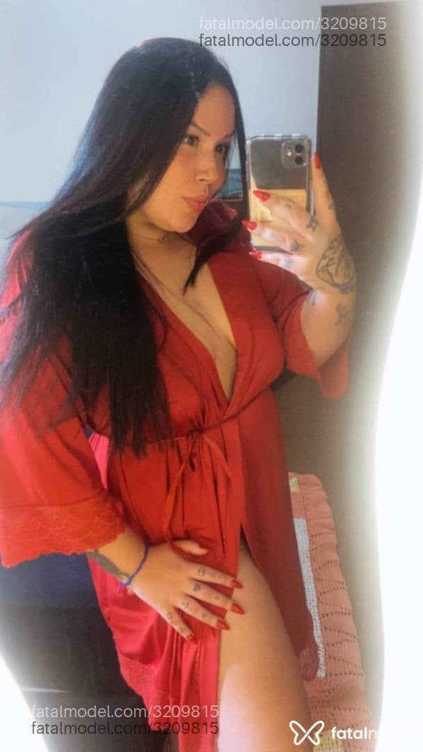 Acompanhante mulher morena (o) de olhos pretos - Branca Silva