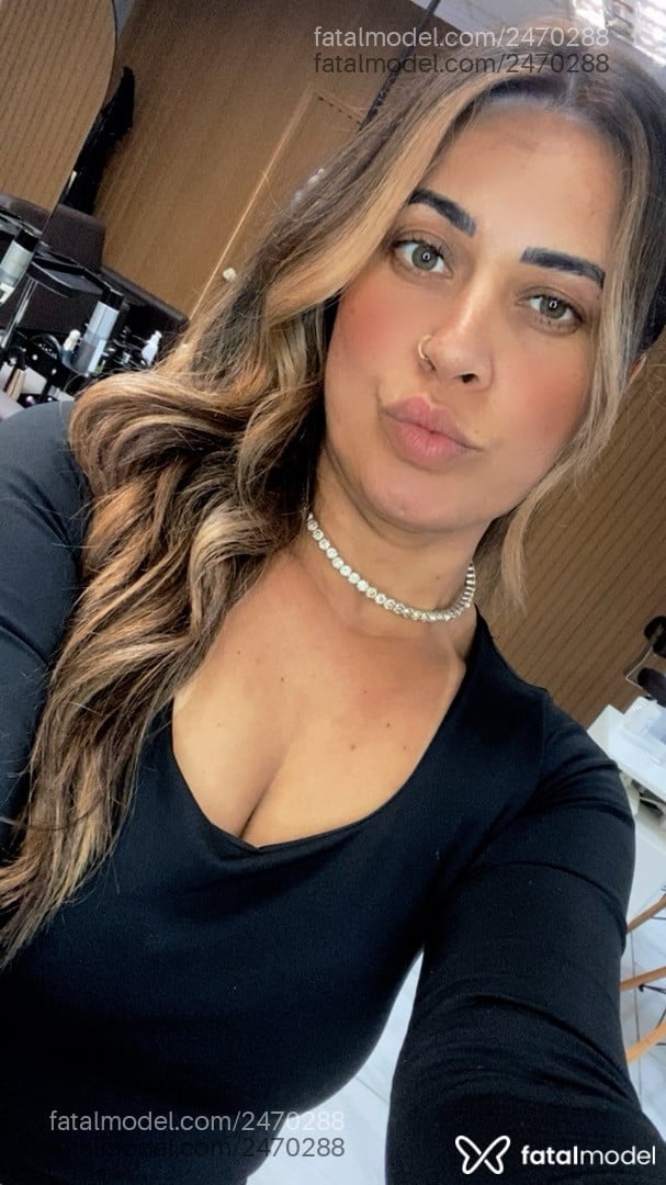 Acompanhante mulher loira (o) de olhos verdes - Fernanda