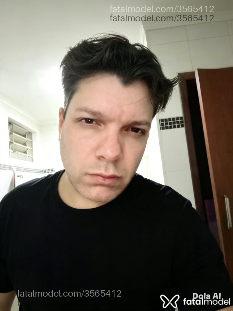 Acompanhante homem com cabelo castanho de olhos castanhos - Will Garcia Acompanhante homem com cabelo castanho de olhos castanhos - Will Garcia