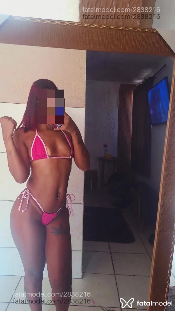 Acompanhante mulher ruiva (o) de olhos castanhos - Natacha