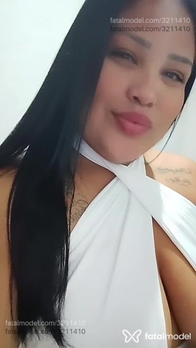 Acompanhante mulher morena (o) de olhos castanhos - Thalia Fernandes Acompanhante mulher morena (o) de olhos castanhos - Thalia Fernandes