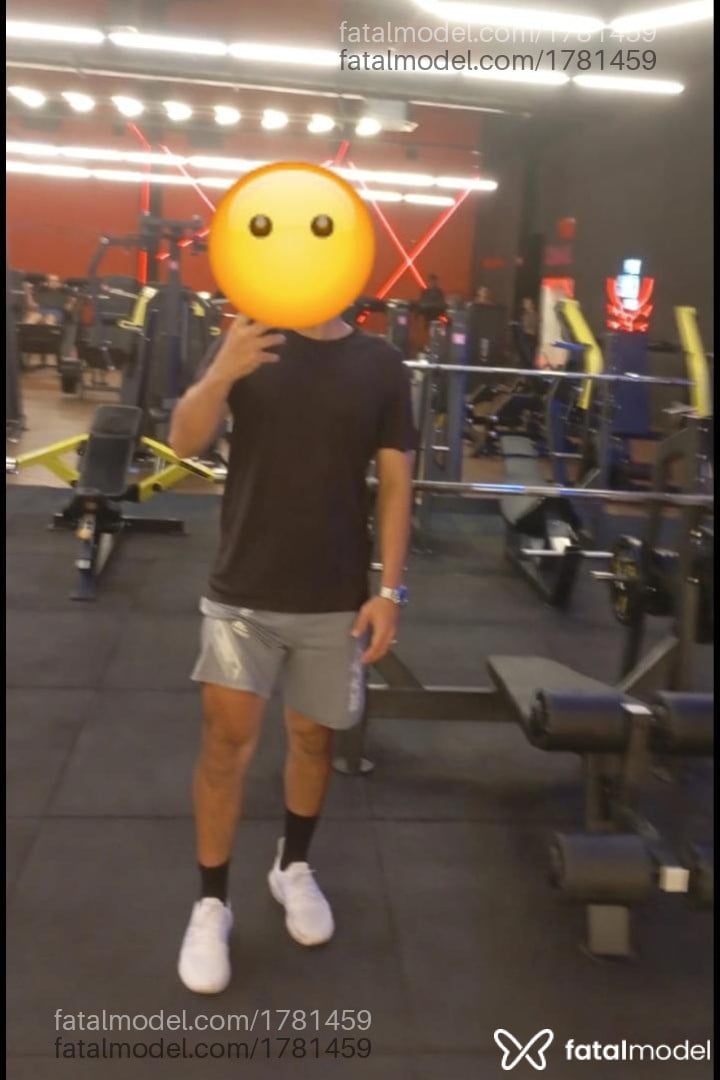 Acompanhante homem morena (o) de olhos pretos - Zanata