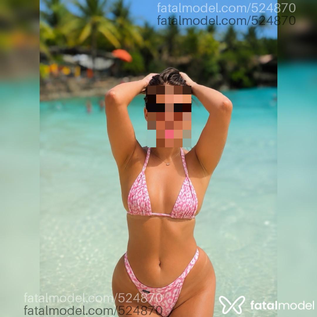 Acompanhante mulher loira (o) de olhos castanhos - Valentina Fox