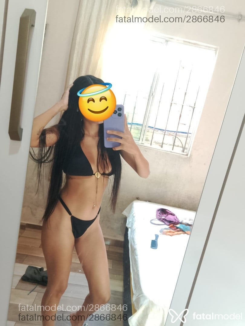 Acompanhante mulher morena (o) de olhos castanhos - Souzacrhis