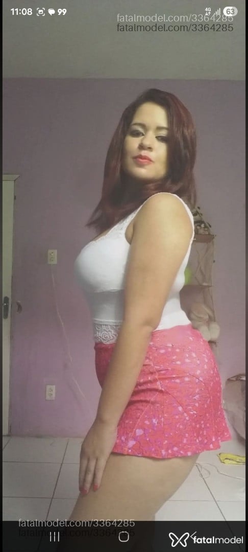 Acompanhante mulher morena (o) de olhos castanhos - Melissalaura
