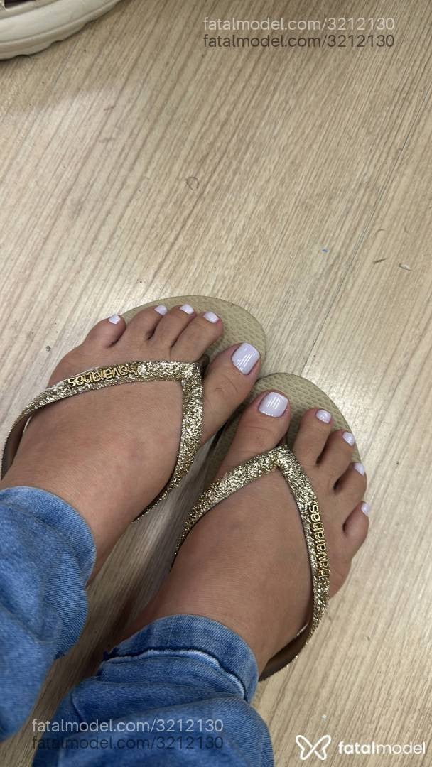 Acompanhante mulher com cabelo castanho de olhos castanhos em Americana - Emily Dias
