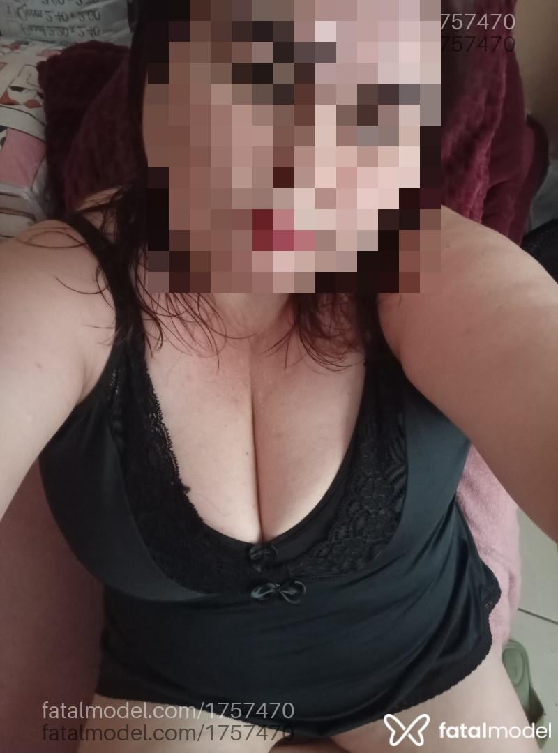 Acompanhante mulher ruiva (o) de olhos castanhos - Fernanda