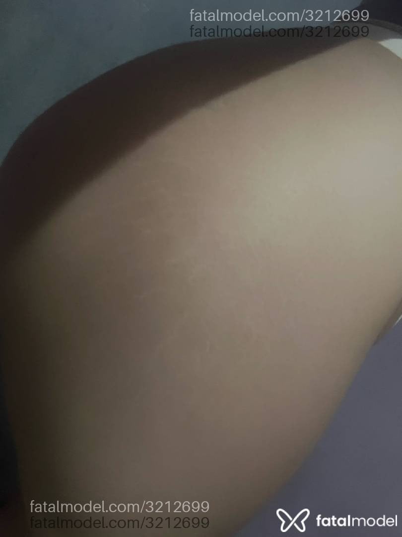 Acompanhante mulher morena (o) de olhos castanhos - Daniela