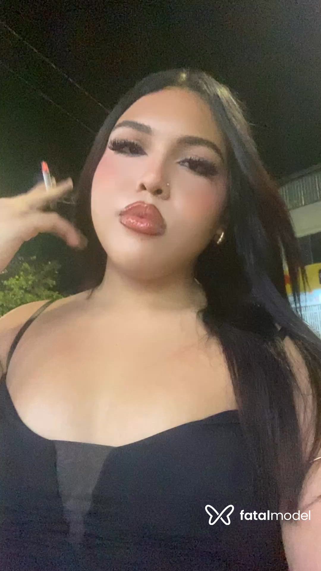 Acompanhante mulher trans morena (o) de olhos castanhos - Maria Cecília Acompanhante mulher trans morena (o) de olhos castanhos - Maria Cecília