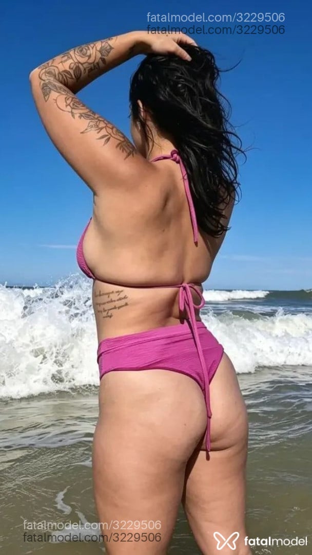 Acompanhante mulher com cabelo castanho de olhos pretos - Miranda