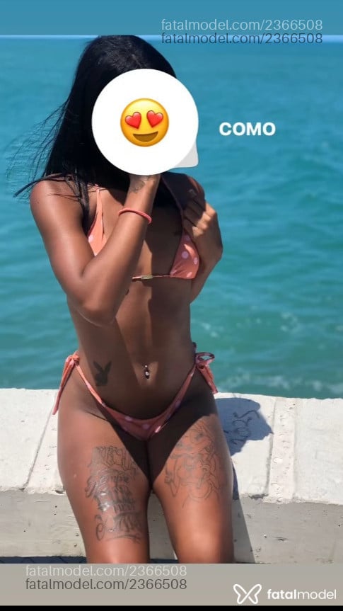 Acompanhante mulher trans morena (o) de olhos pretos - Victoria