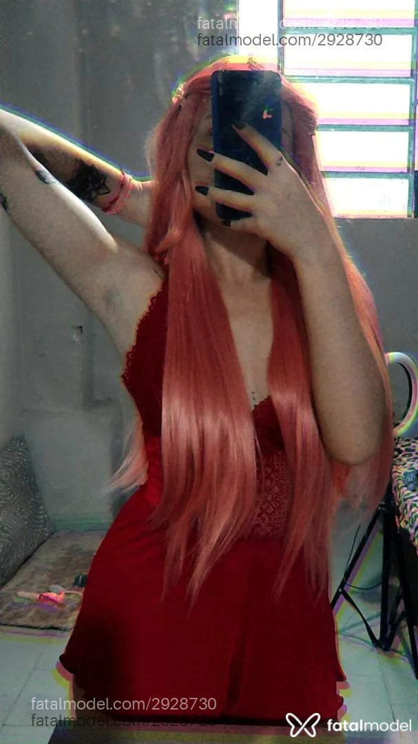 Acompanhante mulher com cabelo castanho de olhos castanhos - Kimberly