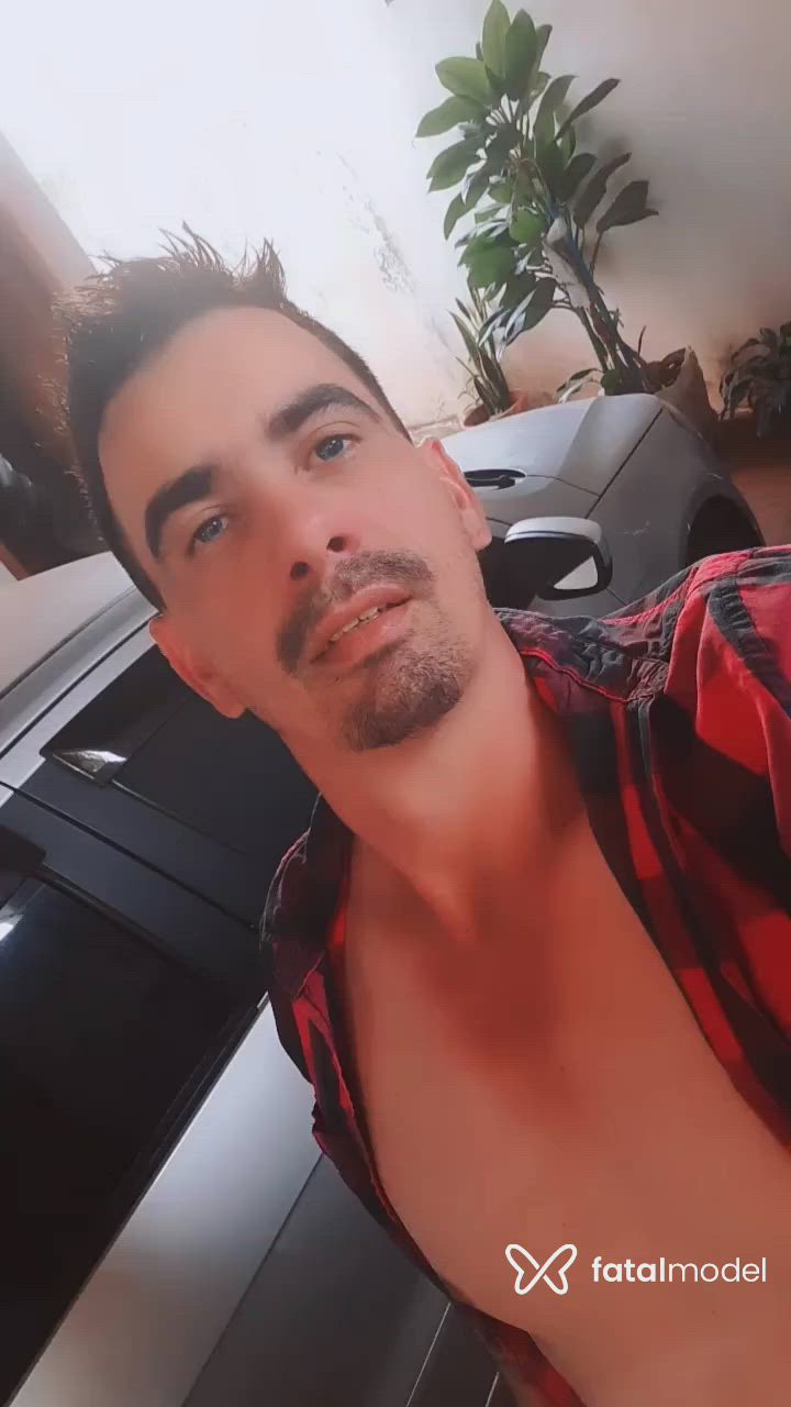 Acompanhante homem com cabelo castanho de olhos castanhos - Diego Oliveira