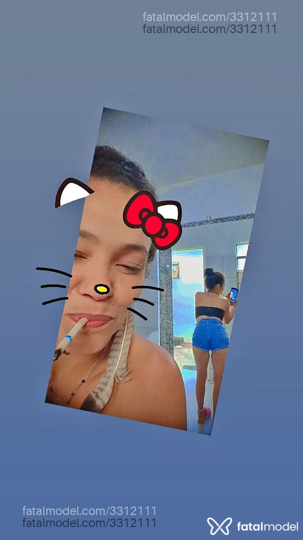 Acompanhante mulher morena (o) de olhos pretos - Melissa Mel