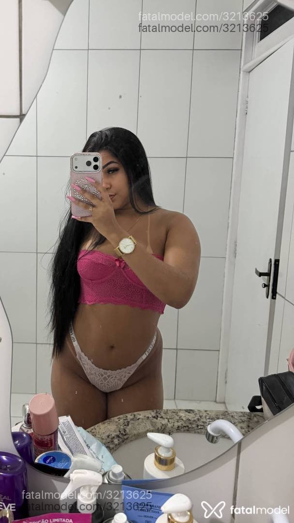 Acompanhante mulher morena (o) de olhos mel - Luana Mendller