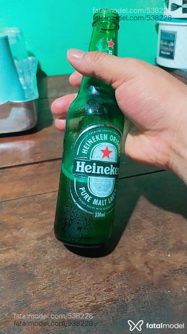 Acompanhante homem morena (o) de olhos pretos - Paugrandee