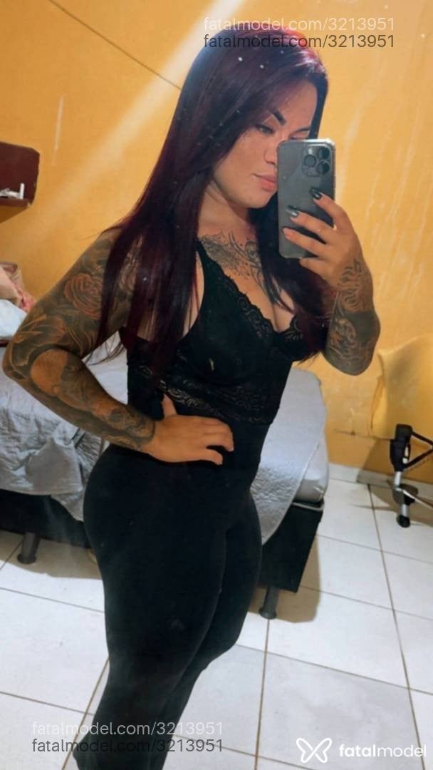 Acompanhante mulher ruiva (o) de olhos castanhos - Ludy