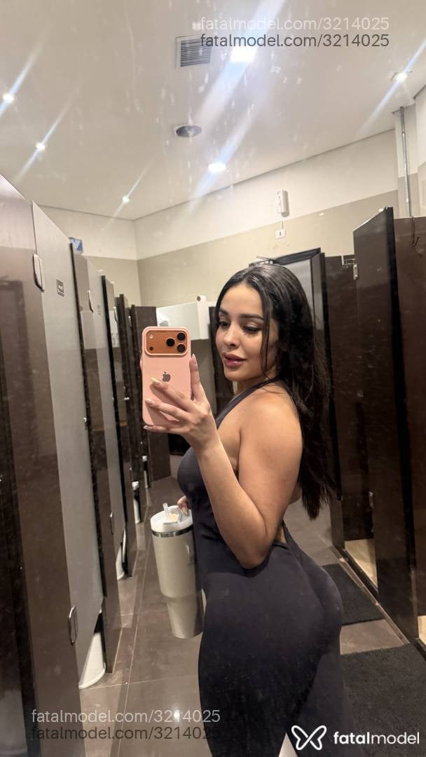 Acompanhante mulher com cabelo castanho de olhos pretos - Jessica