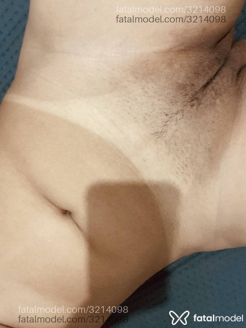 Acompanhante mulher morena (o) de olhos castanhos - Brenda