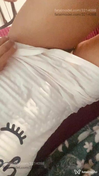 Acompanhante mulher morena (o) de olhos castanhos - Brenda