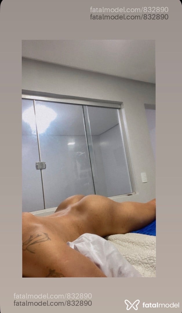Acompanhante homem morena (o) de olhos castanhos - Thiago Passiv