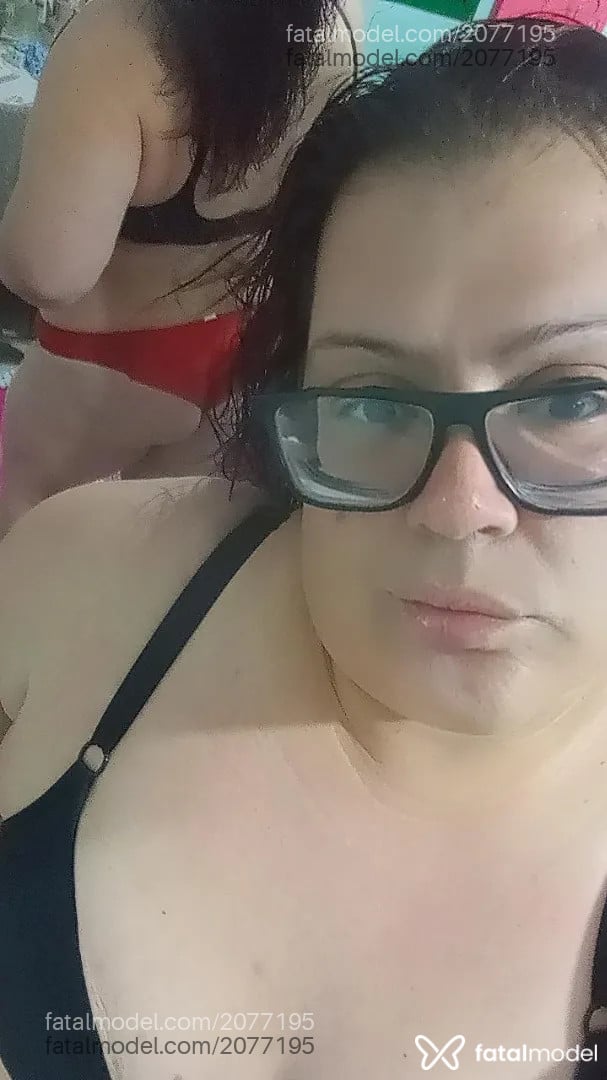 Acompanhante mulher trans ruiva (o) de olhos castanhos - Daniely