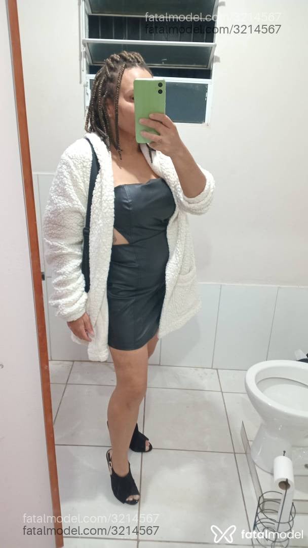 Acompanhante mulher com cabelo castanho de olhos castanhos em Bauru - Maria Júlia