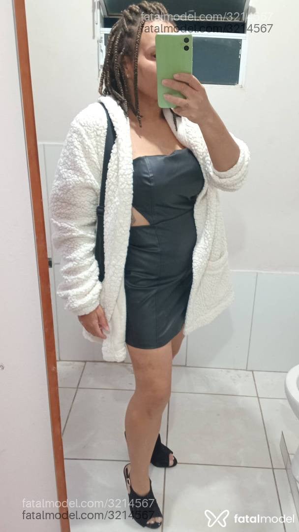 Acompanhante mulher com cabelo castanho de olhos castanhos em Bauru - Maria Júlia