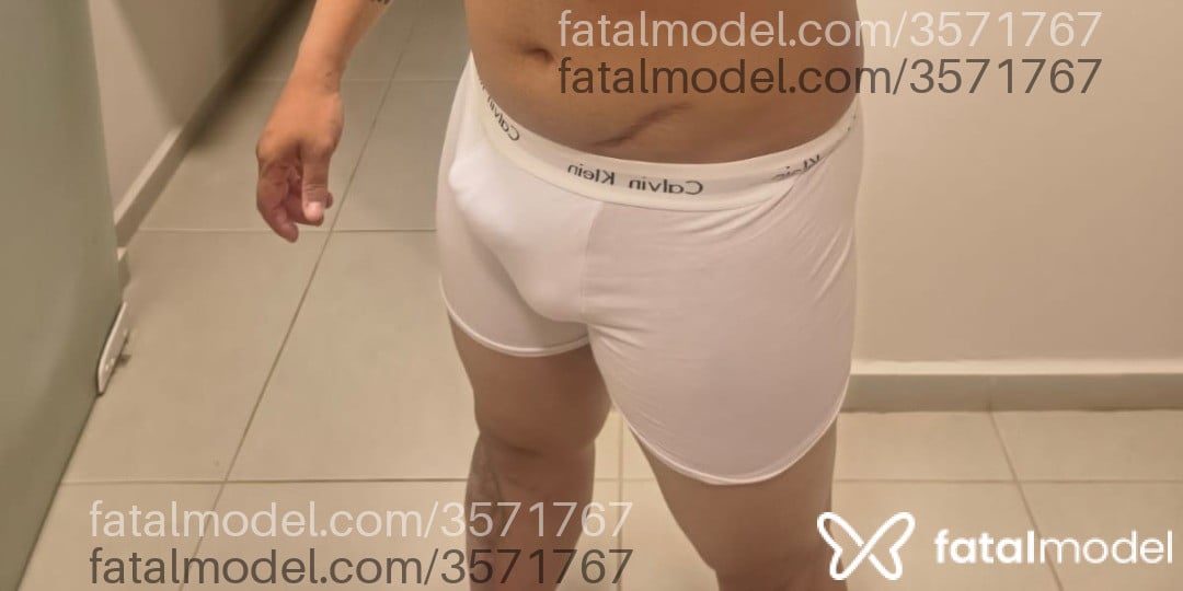 Acompanhante homem morena (o) de olhos castanhos - Fernandes