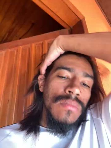 Acompanhante homem com cabelo castanho de olhos castanhos - Bruno Mineirin