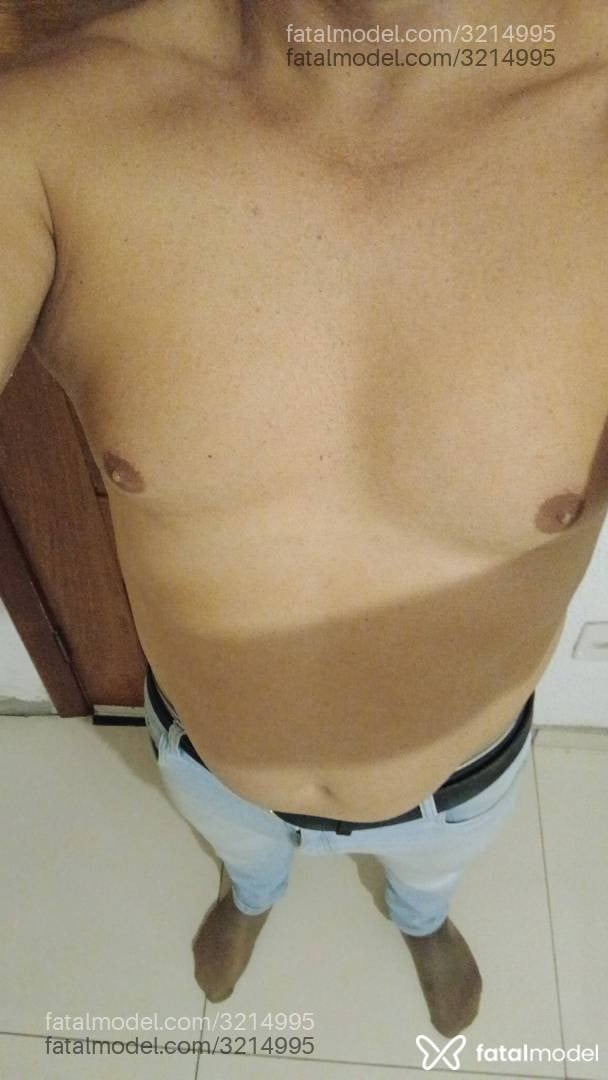Acompanhante homem com cabelo castanho de olhos pretos em Nova Friburgo Acompanhante homem com cabelo castanho de olhos pretos em Nova Friburgo - Zé Manga