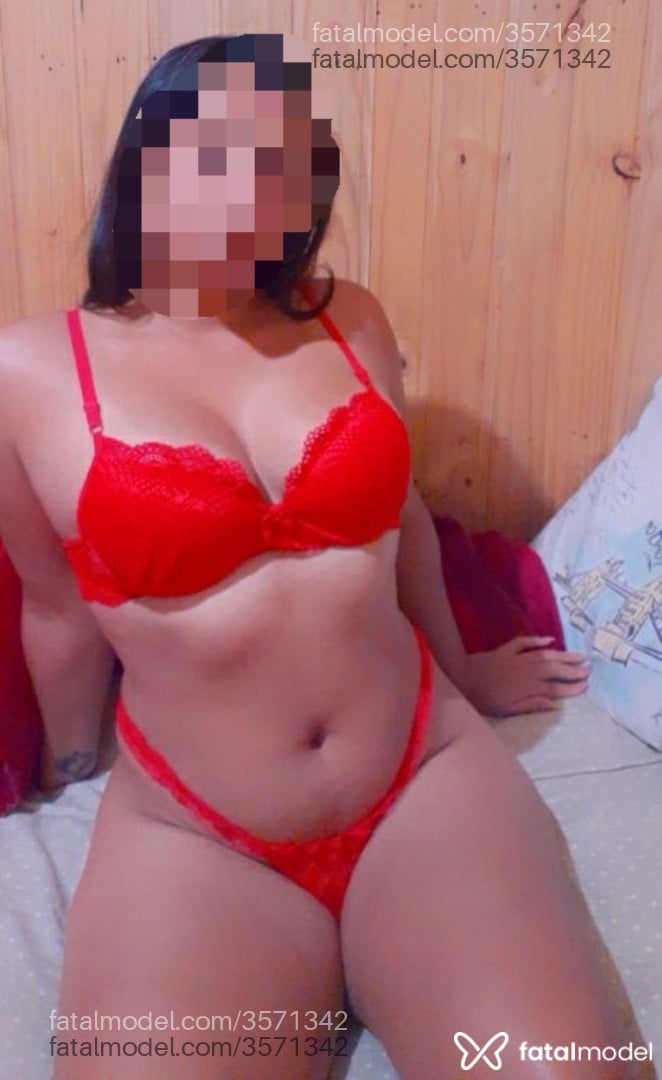 Acompanhante mulher morena (o) de olhos pretos - Ana Júlia Acompanhante mulher morena (o) de olhos pretos - Ana Júlia