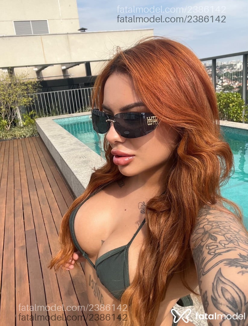 Acompanhante mulher loira (o) de olhos castanhos - Isabela Laurent